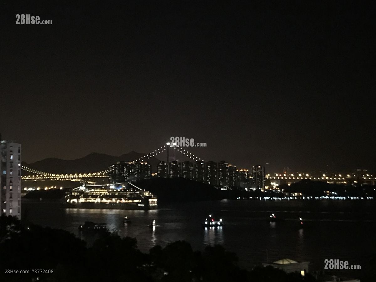 Hong Kong Garden Sell 3 Bedrooms , 3 Bathrooms 1,382 ft²