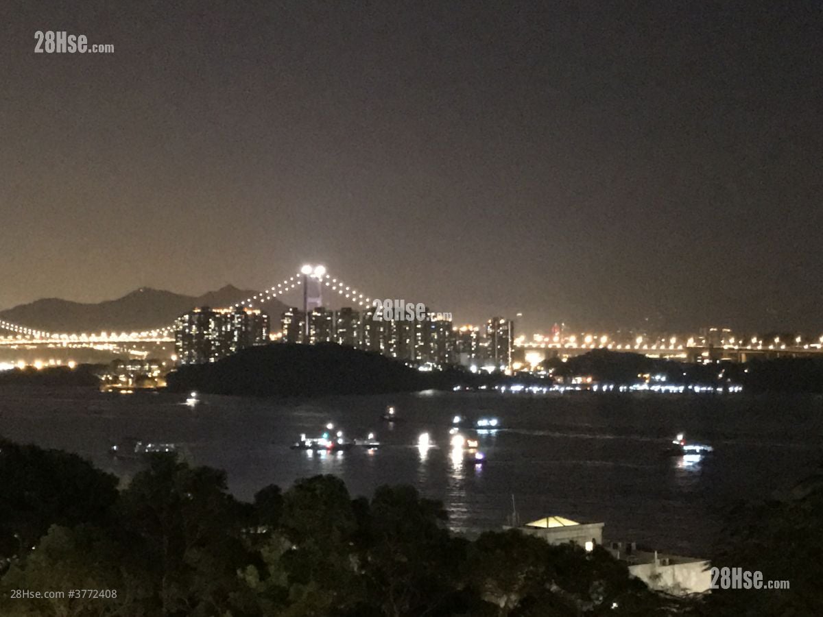 Hong Kong Garden Sell 3 Bedrooms , 3 Bathrooms 1,382 ft²