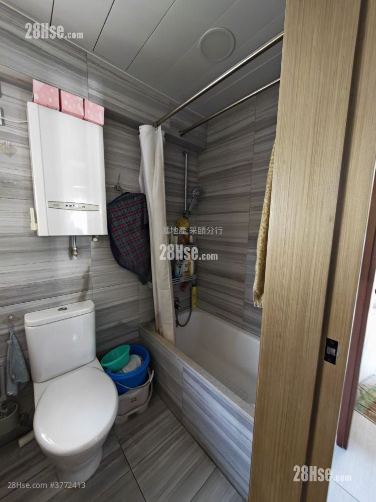 采颐花园 售盘 3 房 , 2 浴室 588 平方尺