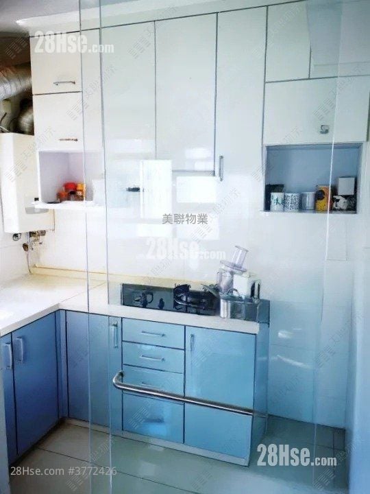 City One Shatin Sell 3 Bedrooms , 1 Bathroom 451 ft²