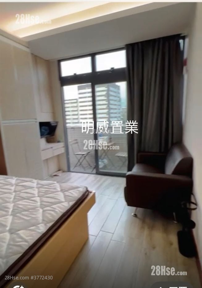 建煌华厦 售盘 4 房 , 4 浴室 702 平方尺