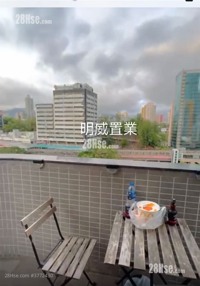 建煌华厦 售盘 4 房 , 4 浴室 702 平方尺