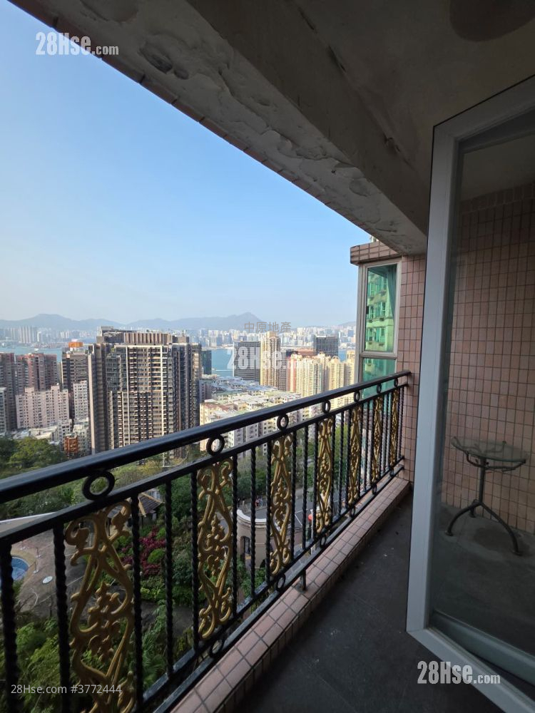 Pacific Palisades Sell 3 Bedrooms , 2 Bathrooms 843 ft²