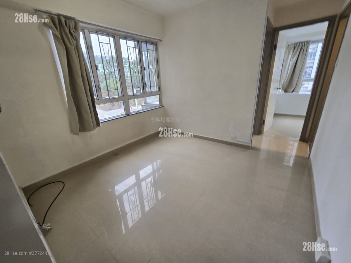 Grandeur Garden Sell 2 Bedrooms , 1 Bathroom 314 ft²