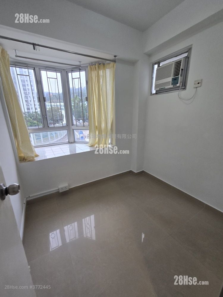 Grandeur Garden Sell 2 Bedrooms , 1 Bathroom 314 ft²