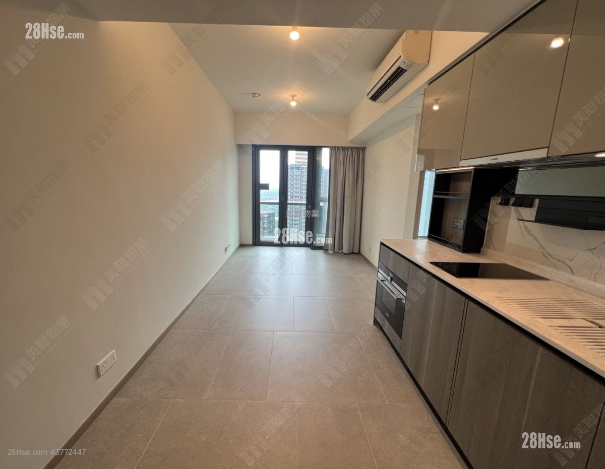 The Yoho Hub Sell 2 Bedrooms , 1 Bathroom 467 ft²