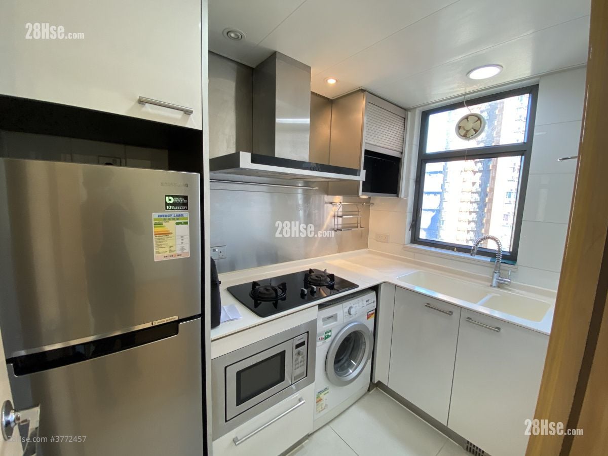 Yoho Midtown Sell 2 Bedrooms , 1 Bathroom 443 ft²