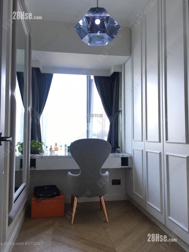 Residence Bel-Air Sell 3 Bedrooms 1,118 ft²