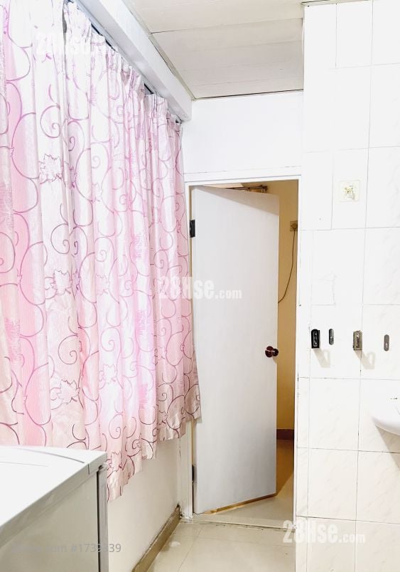 长沙湾道170号（利诚楼） 租盘 120 平方尺