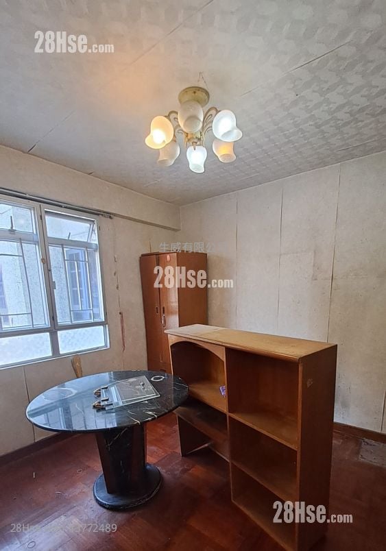 富安花园 售盘 3 房 , 1 浴室 589 平方尺