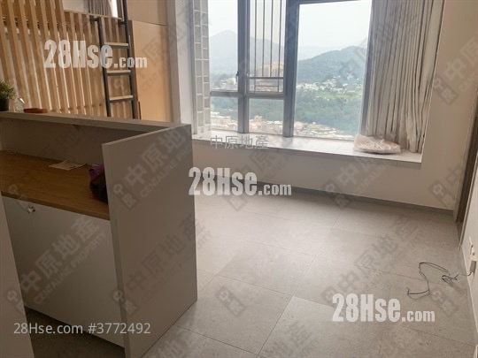 The Reach Sell 1 Bedroom 356 ft²