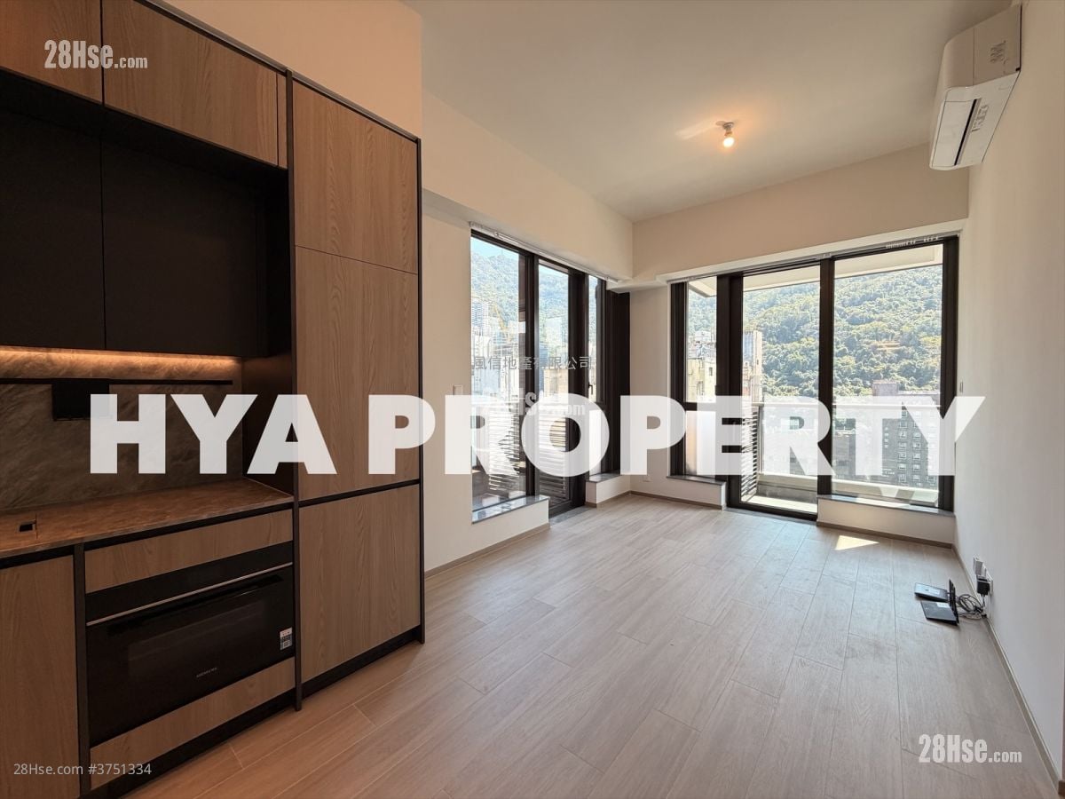 The Hilltop Rental 2 Bedrooms , 1 Bathroom 555 ft²