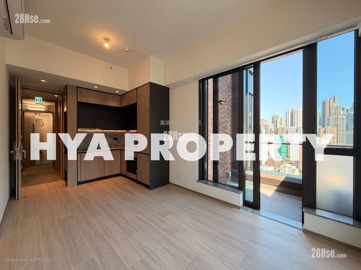 The Hilltop Rental 2 Bedrooms , 1 Bathroom 555 ft²