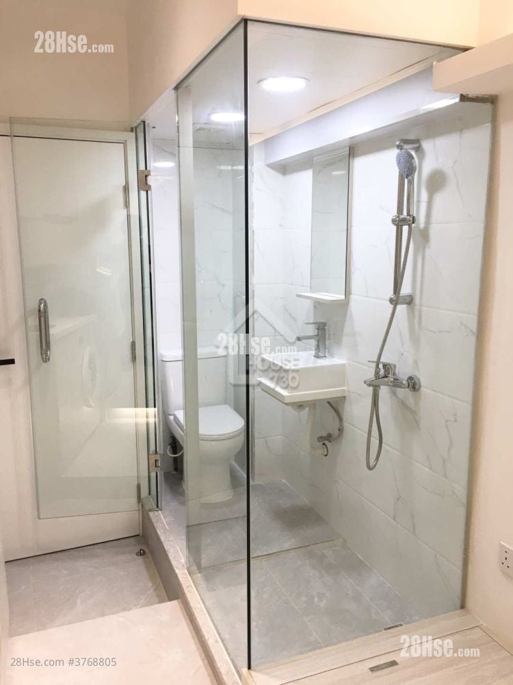 太古站/鰂鱼涌站3分钟到洋楼有电梯直到楼层(免佣) 租盘 1 房 , 1 浴室 180 平方尺