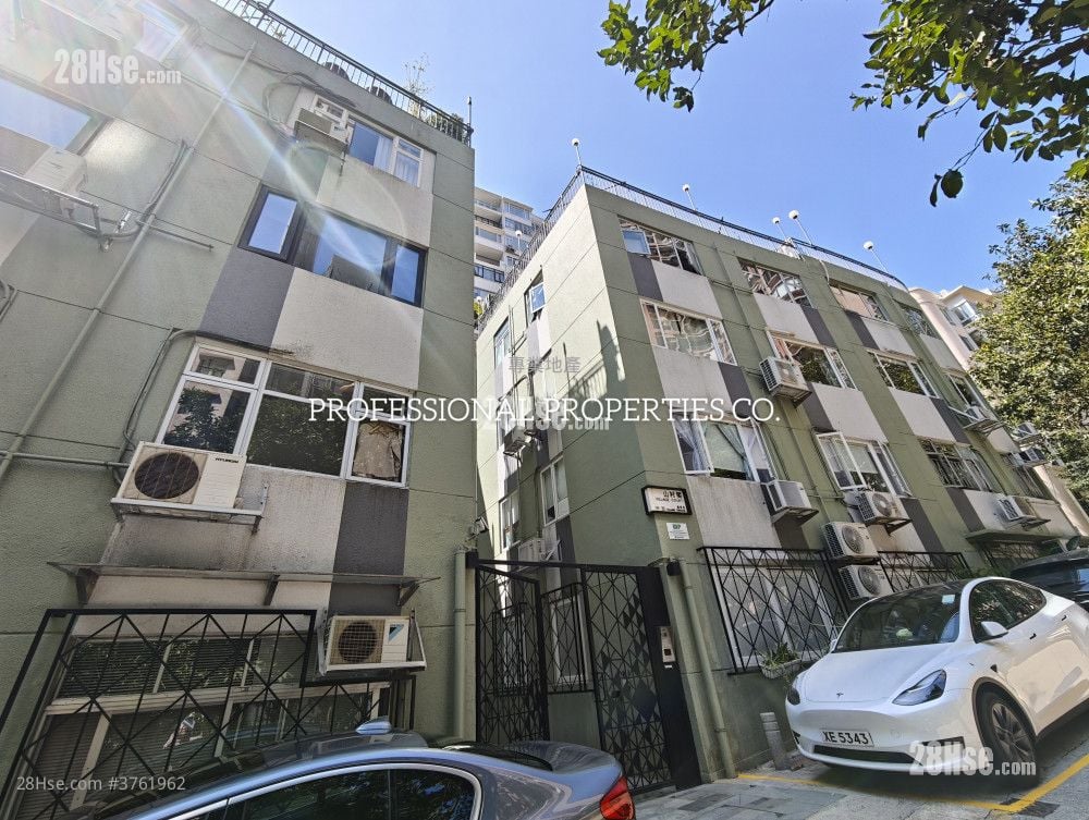 山村阁 售盘 3 房 , 2 浴室 834 平方尺