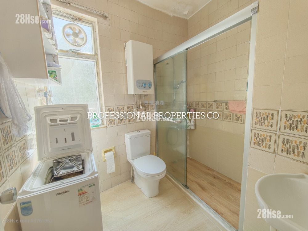 山村阁 售盘 3 房 , 2 浴室 834 平方尺