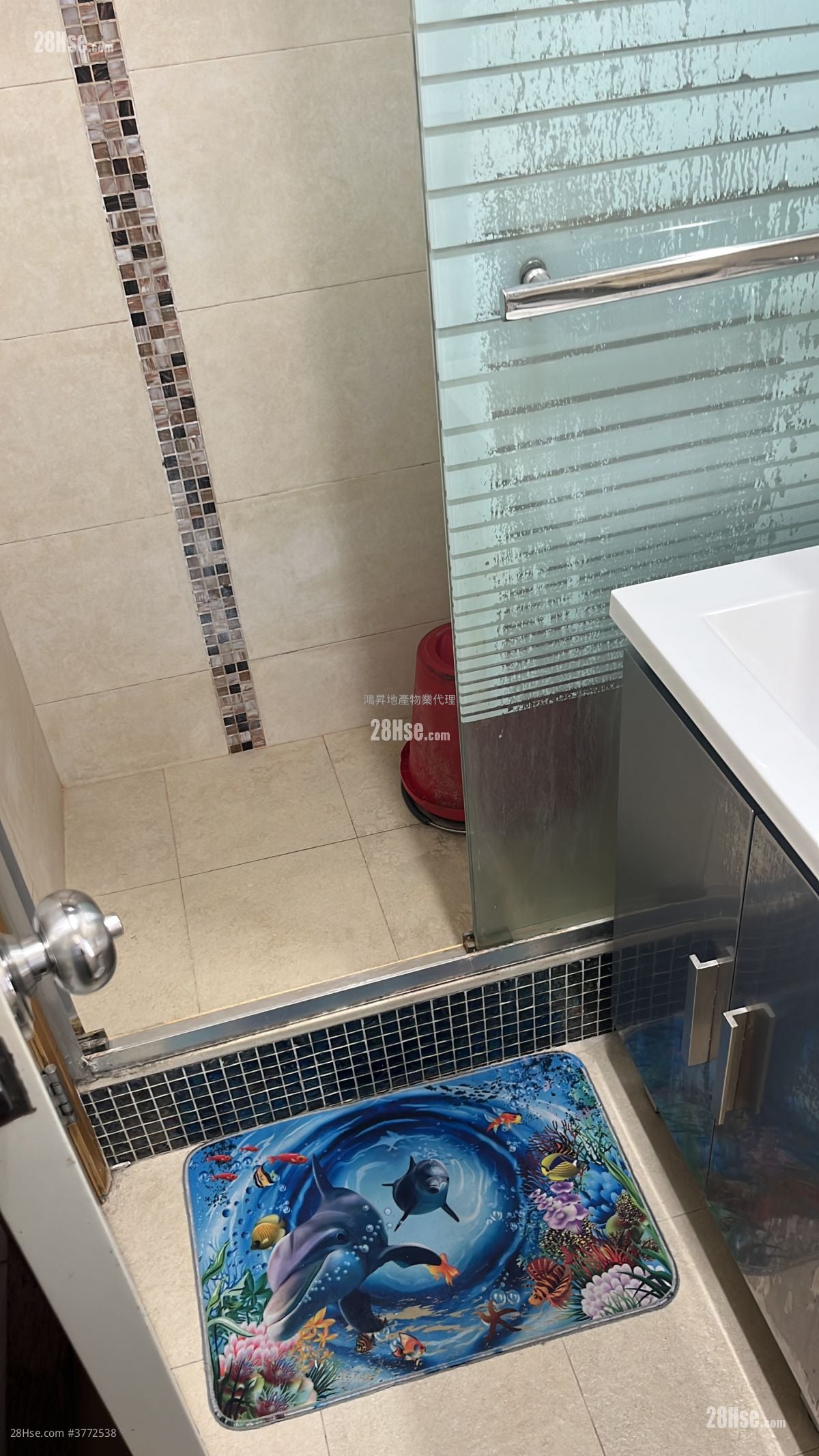 Yuet Chui Court Sell 2 Bedrooms , 1 Bathroom 407 ft²