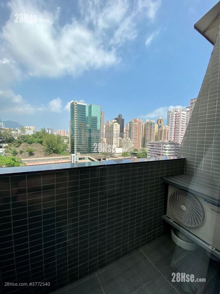 建煌华厦 售盘 4 房 , 4 浴室 703 平方尺