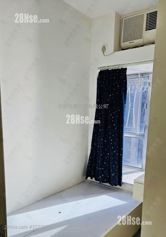 Discovery Park Sell 2 Bedrooms 477 ft²