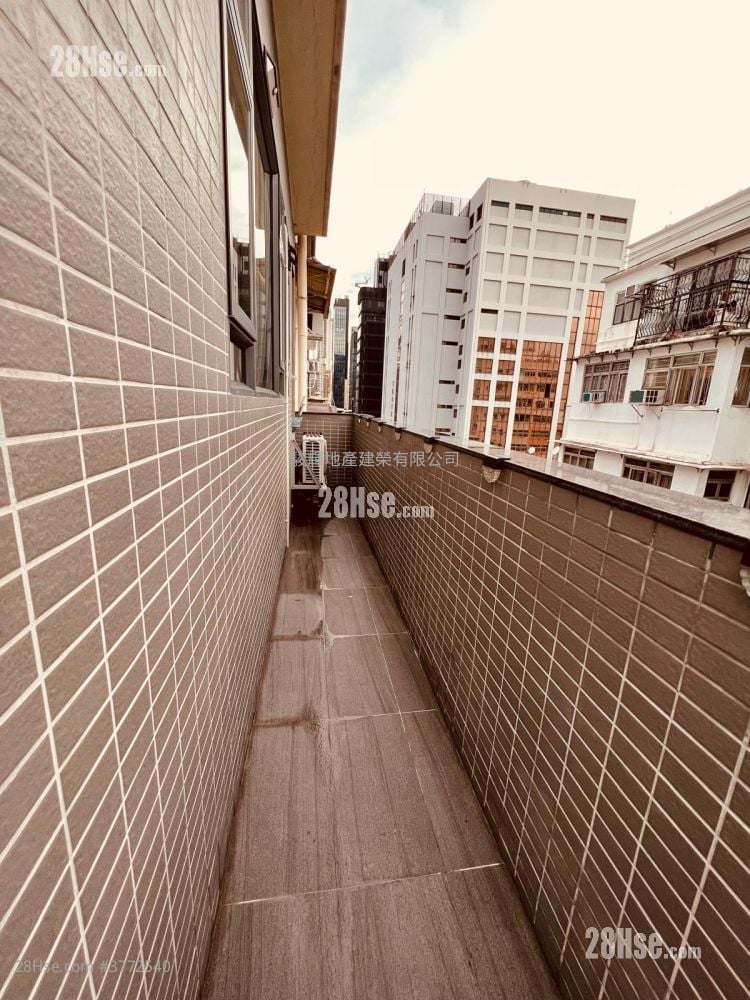 建煌华厦 售盘 4 房 , 4 浴室 703 平方尺