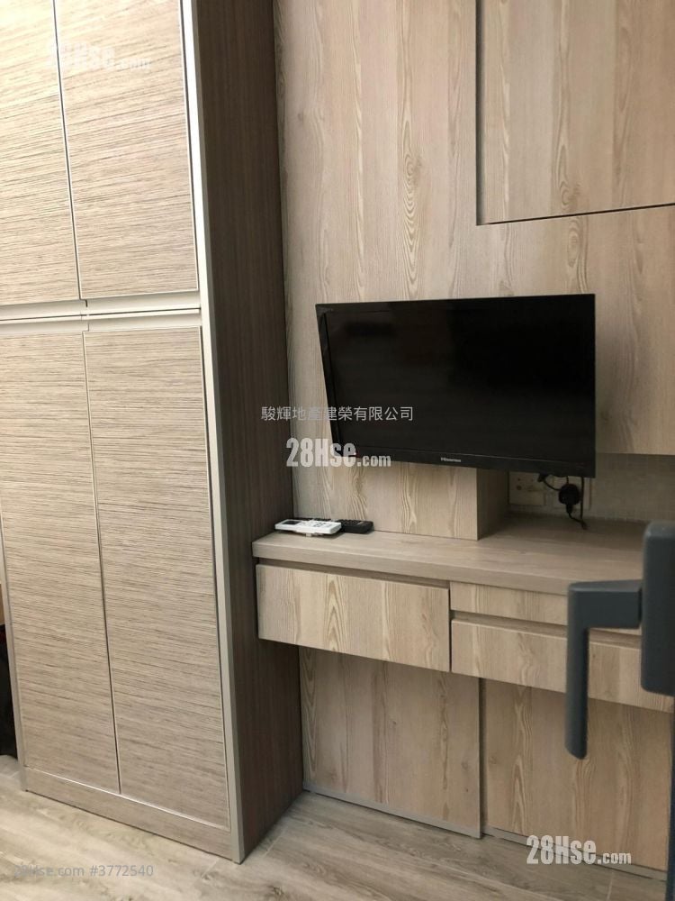 建煌华厦 售盘 4 房 , 4 浴室 703 平方尺