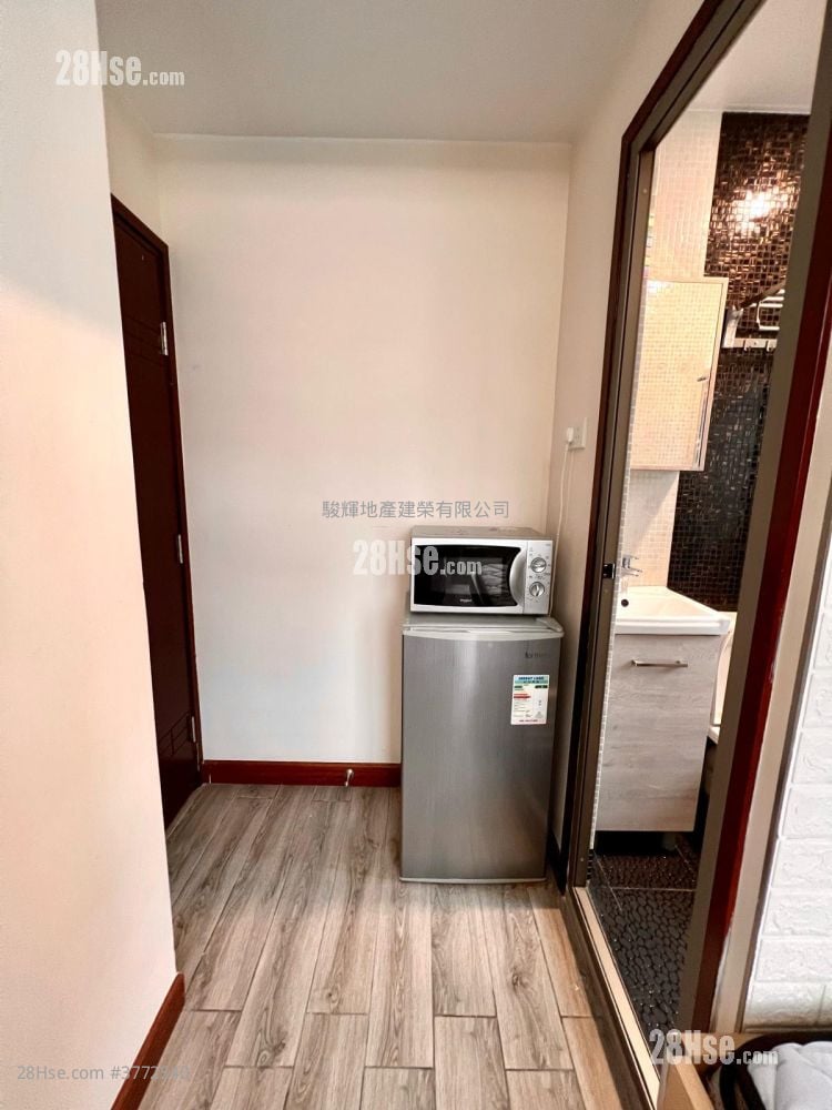 建煌华厦 售盘 4 房 , 4 浴室 703 平方尺