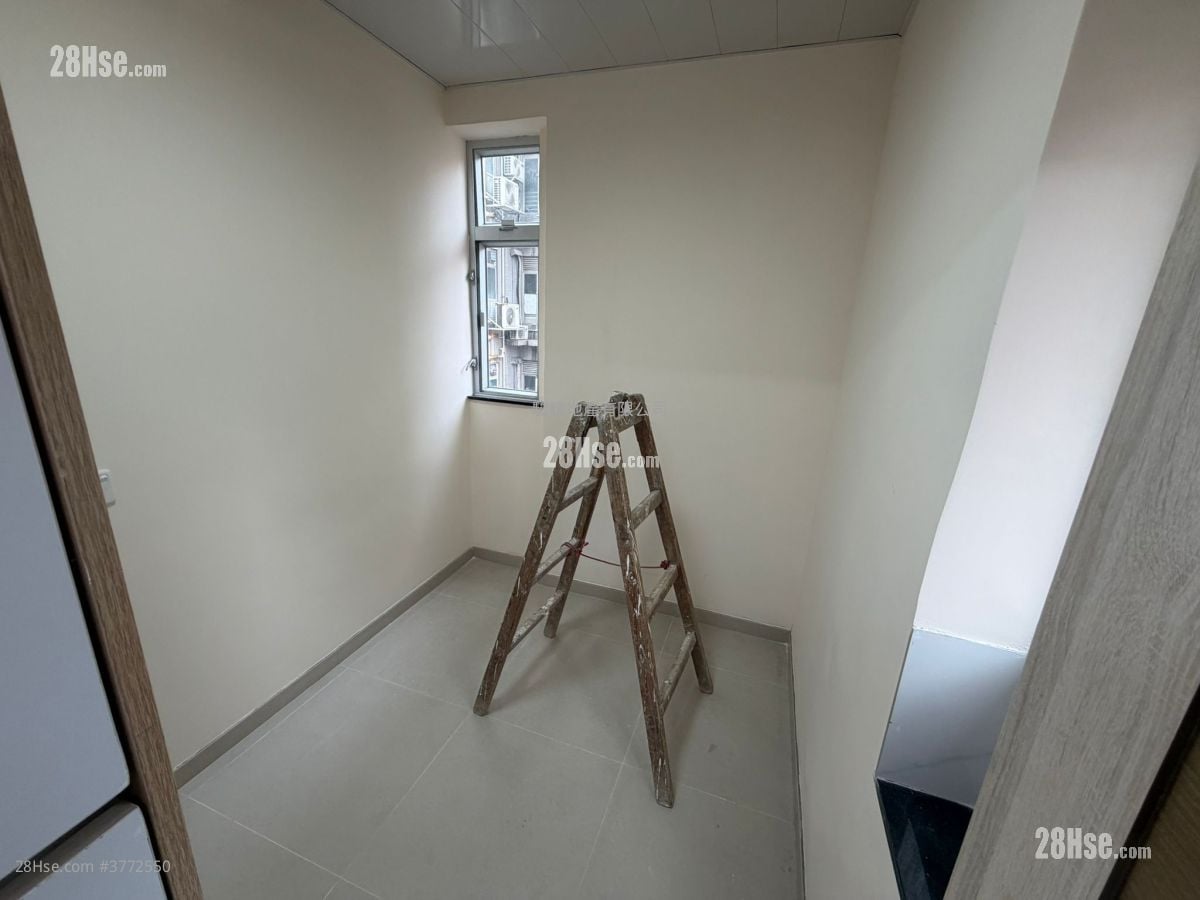 得如楼大厦 售盘 2 房 , 1 浴室 361 平方尺