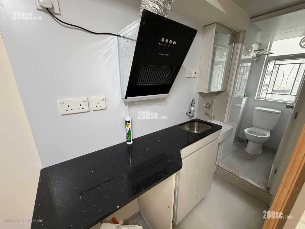 得如楼大厦 售盘 2 房 , 1 浴室 361 平方尺