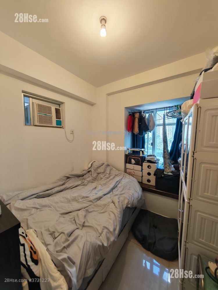 Flora Plaza Sell 2 Bedrooms , 1 Bathroom 370 ft²