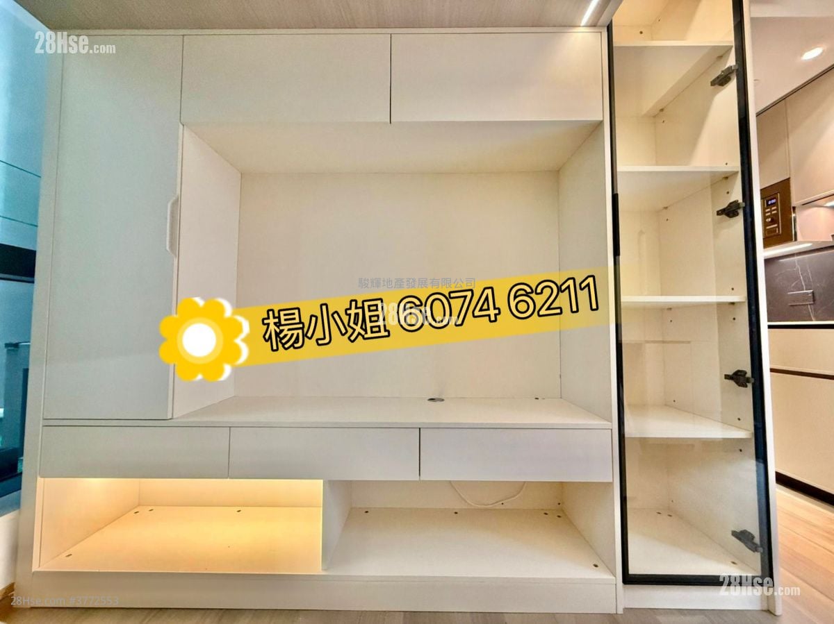 Uptify Sell Studio , 1 Bathroom 179 ft²