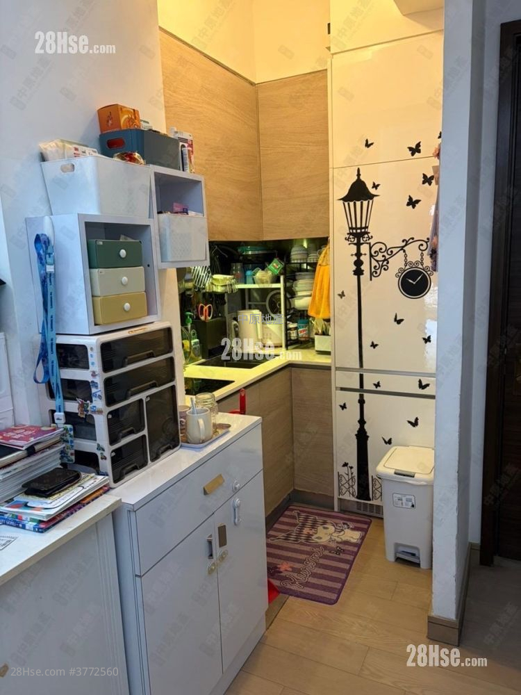 The Reach Sell 2 Bedrooms 423 ft²