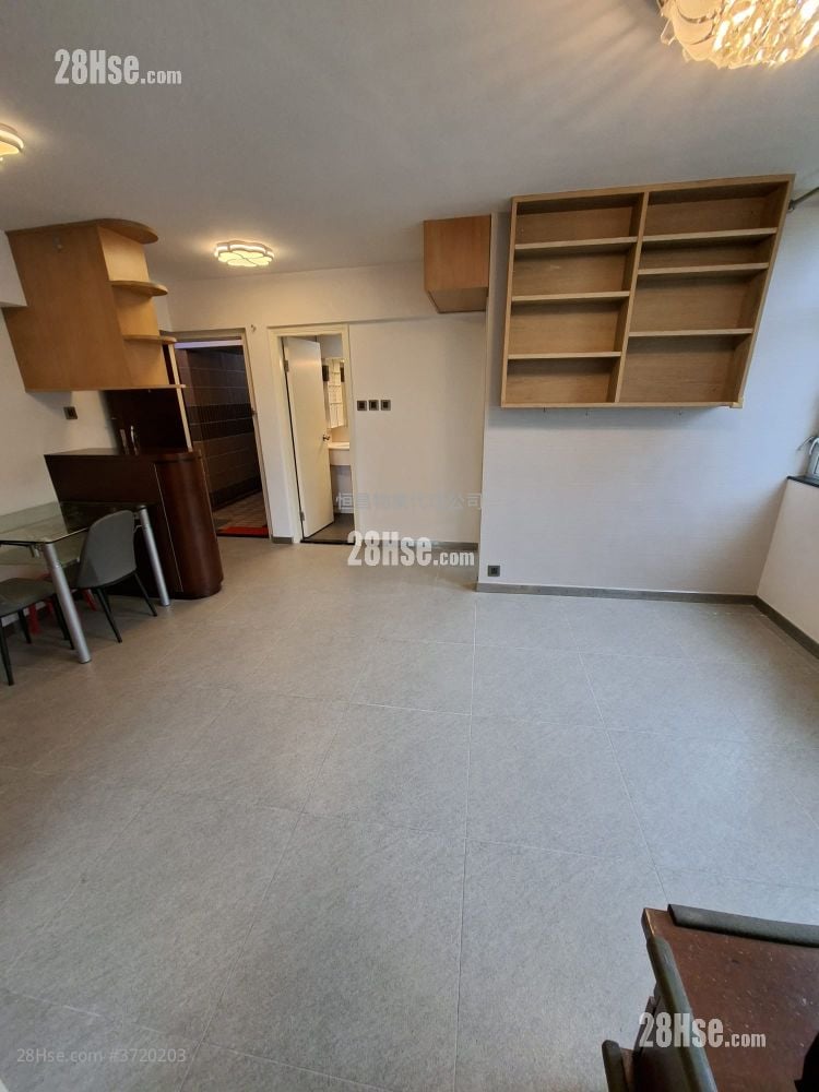 天马苑 售盘 2 房 415 平方尺