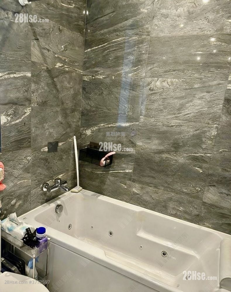 玖珑山 售盘 1 房 , 1 浴室 809 平方尺