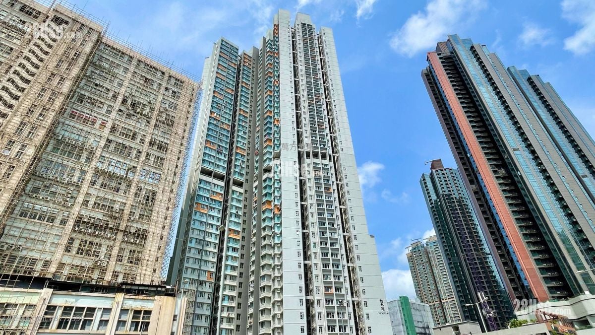 旭禾苑 售盘 3 房 , 1 浴室 393 平方尺