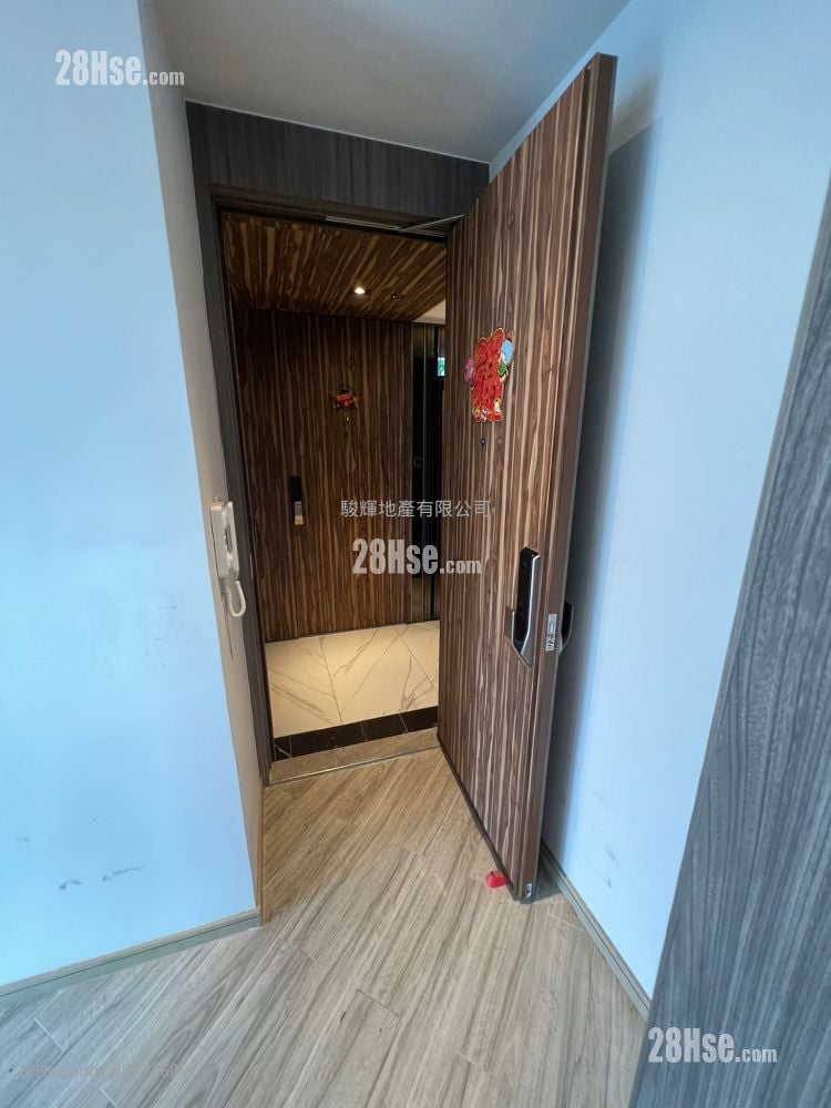 Park Reach Sell 1 Bedroom , 1 Bathroom 310 ft²