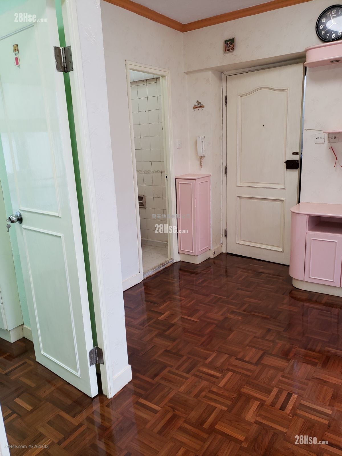 Hayon Building Rental