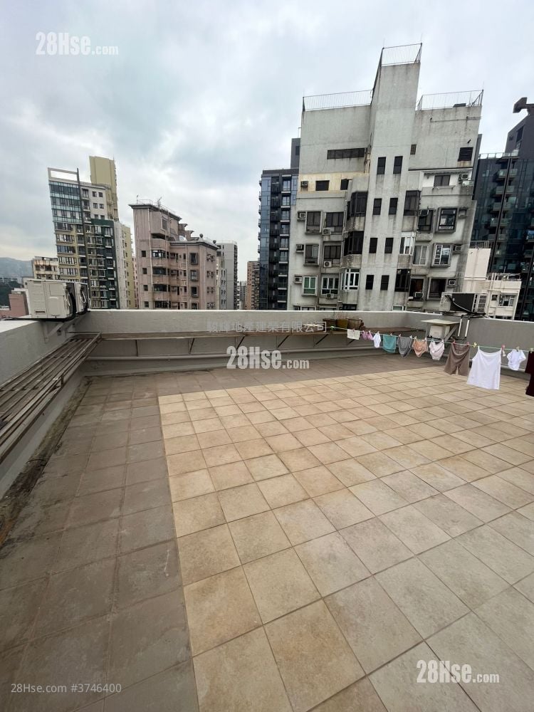 Wing Ying Mansion Sell 3 Bedrooms , 2 Bathrooms 996 ft²