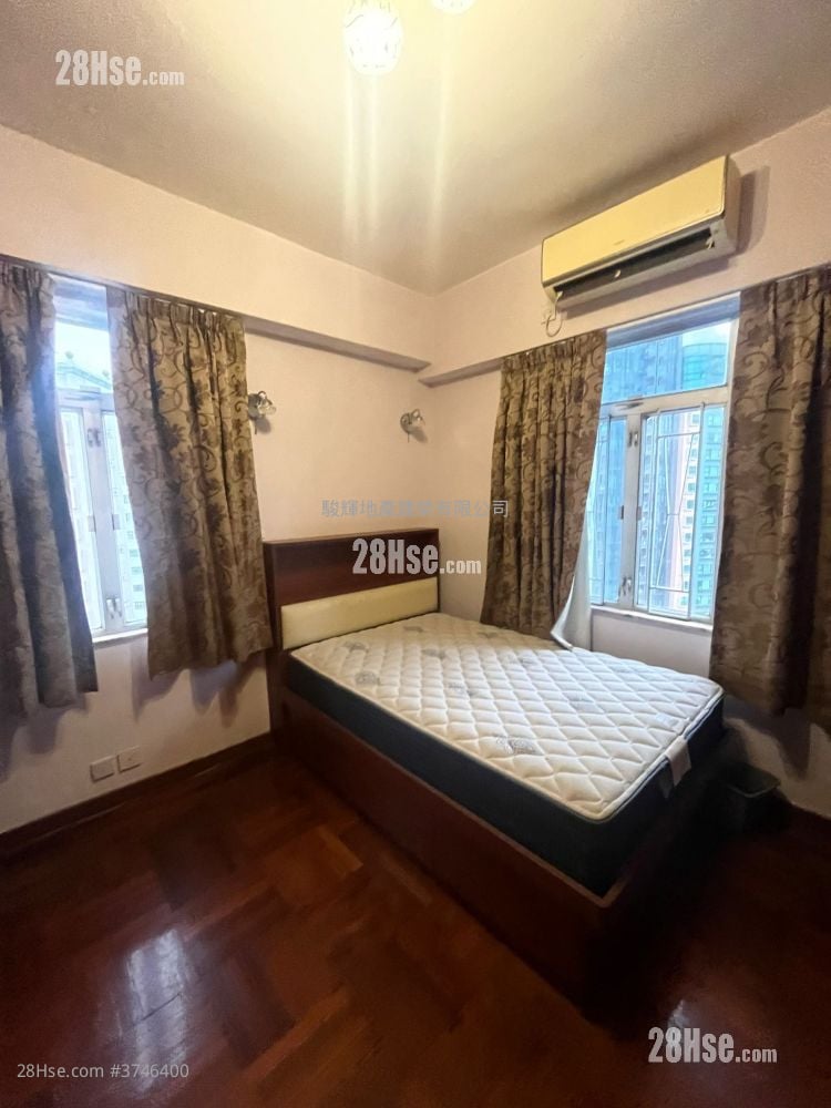 Wing Ying Mansion Sell 3 Bedrooms , 2 Bathrooms 996 ft²