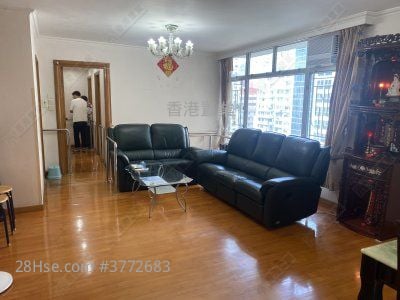 Harbour Heights Sell 3 Bedrooms , 2 Bathrooms 817 ft²