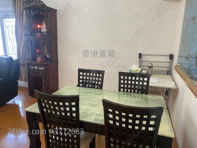 Harbour Heights Sell 3 Bedrooms , 2 Bathrooms 817 ft²