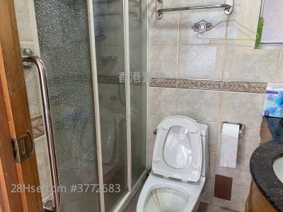 Harbour Heights Sell 3 Bedrooms , 2 Bathrooms 817 ft²