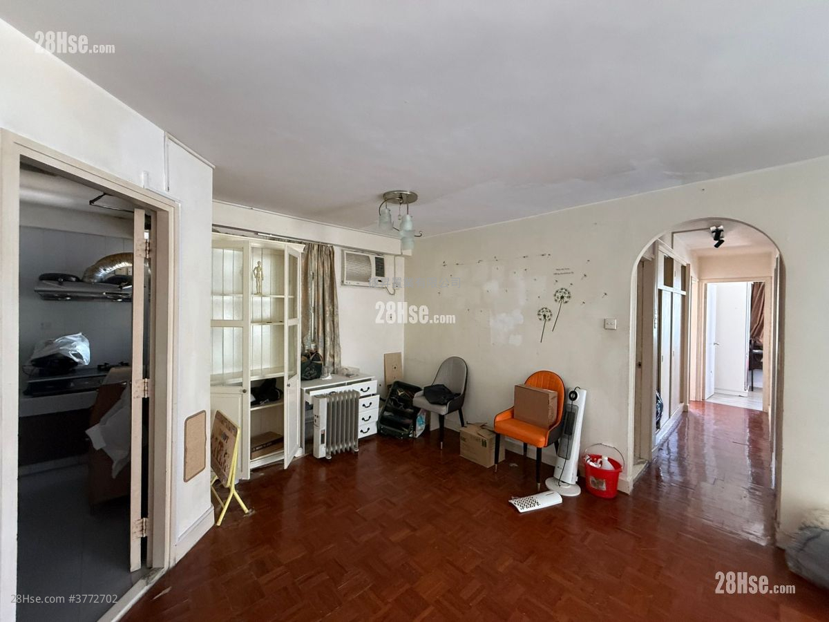 黄埔花园 售盘 4 房 , 2 浴室 761 平方尺