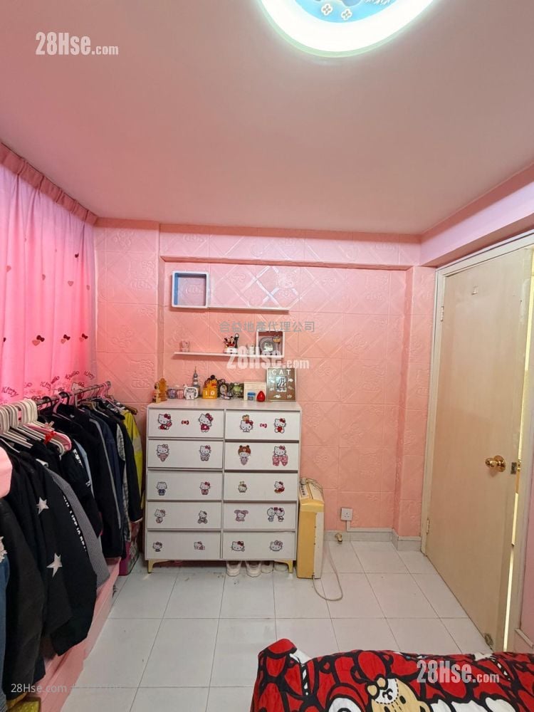 蚝涌村 售盘 1 房 , 1 浴室 350 平方尺