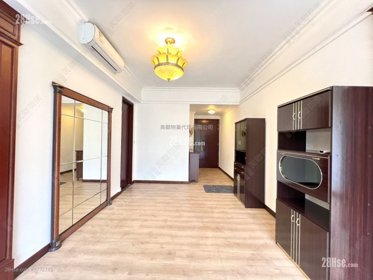 毕架山一号 售盘 3 房 1,058 平方尺