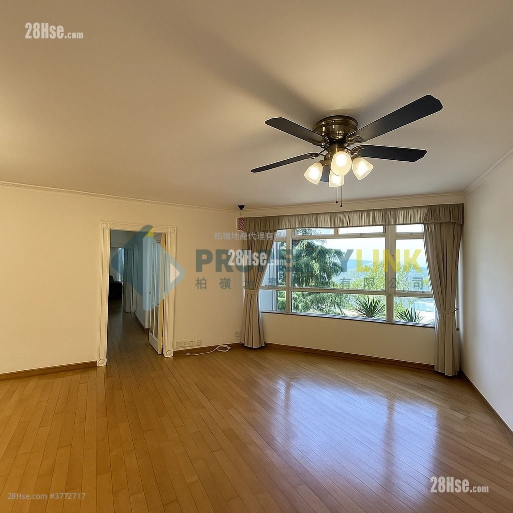 South Horizons Sell 4 Bedrooms , 2 Bathrooms 888 ft²