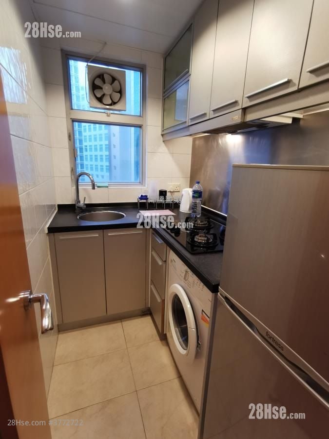 Manhattan Avenue Sell 2 Bedrooms , 1 Bathroom 419 ft²