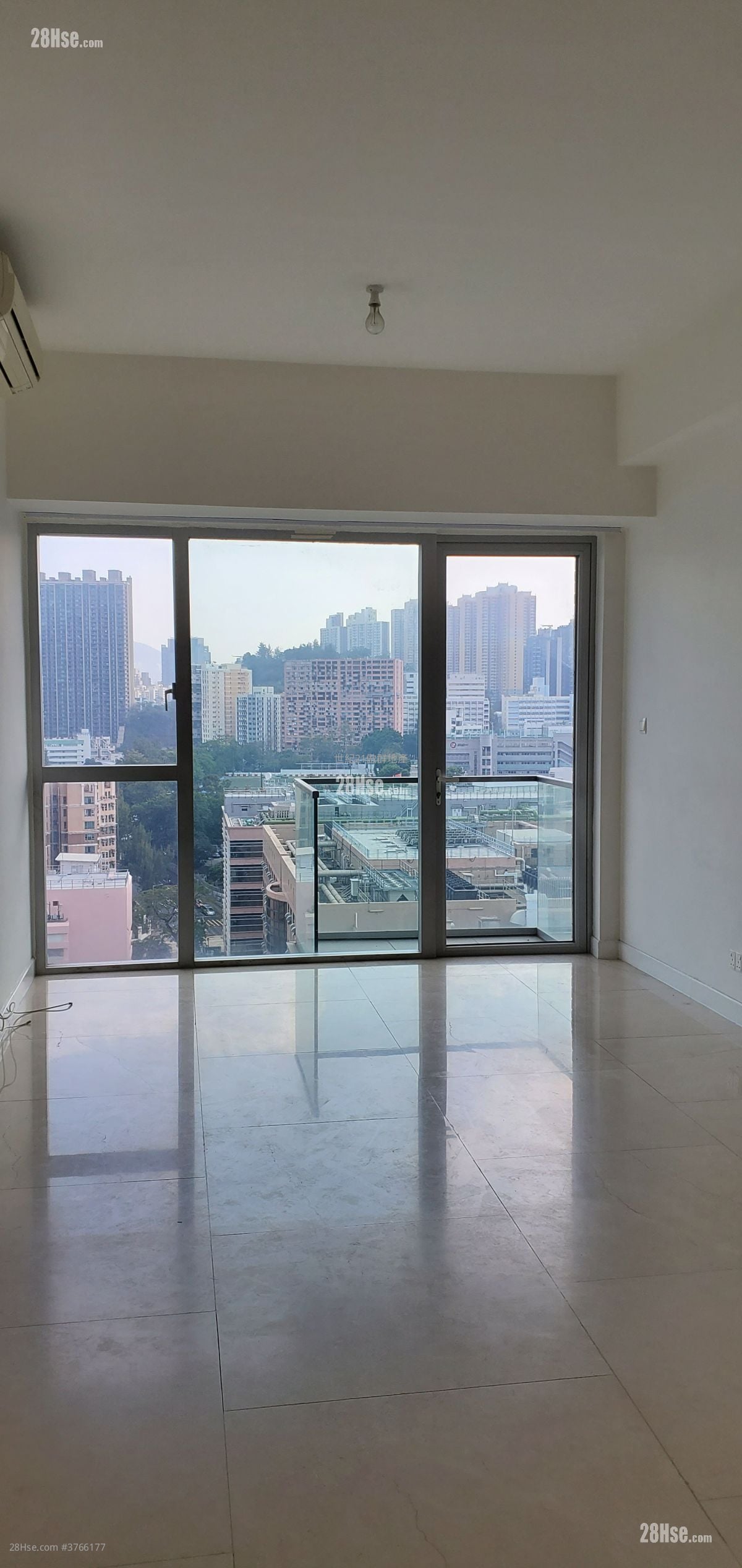 Paxton Sell 2 Bedrooms , 1 Bathroom 944 ft²