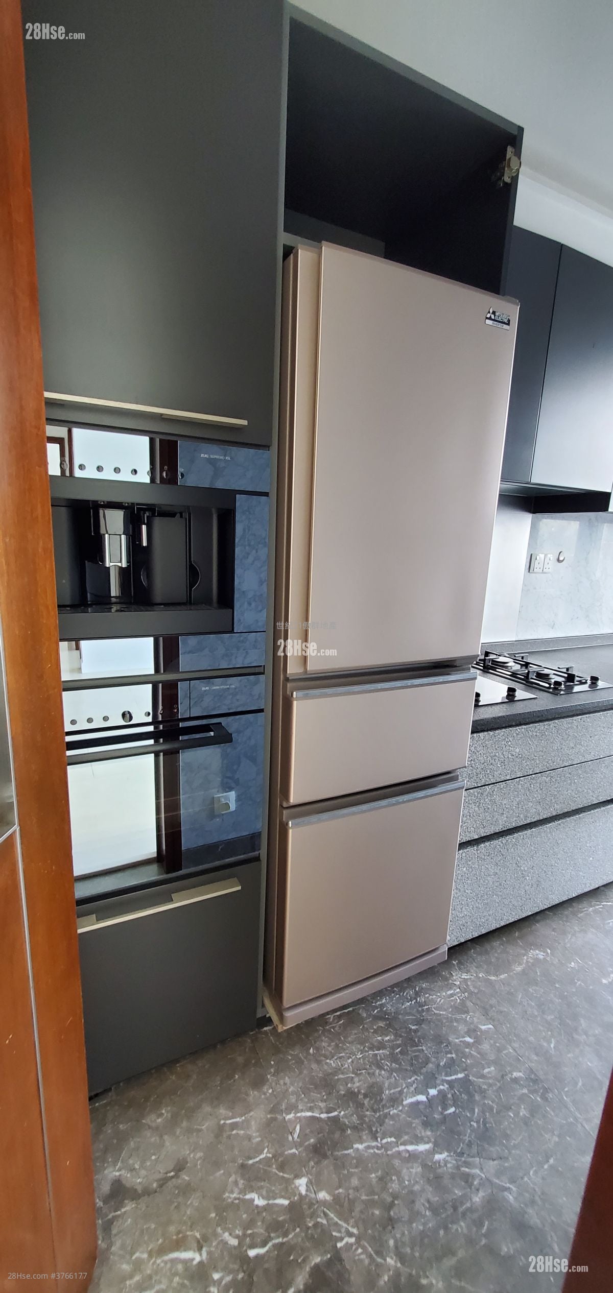 Paxton Sell 2 Bedrooms , 1 Bathroom 944 ft²