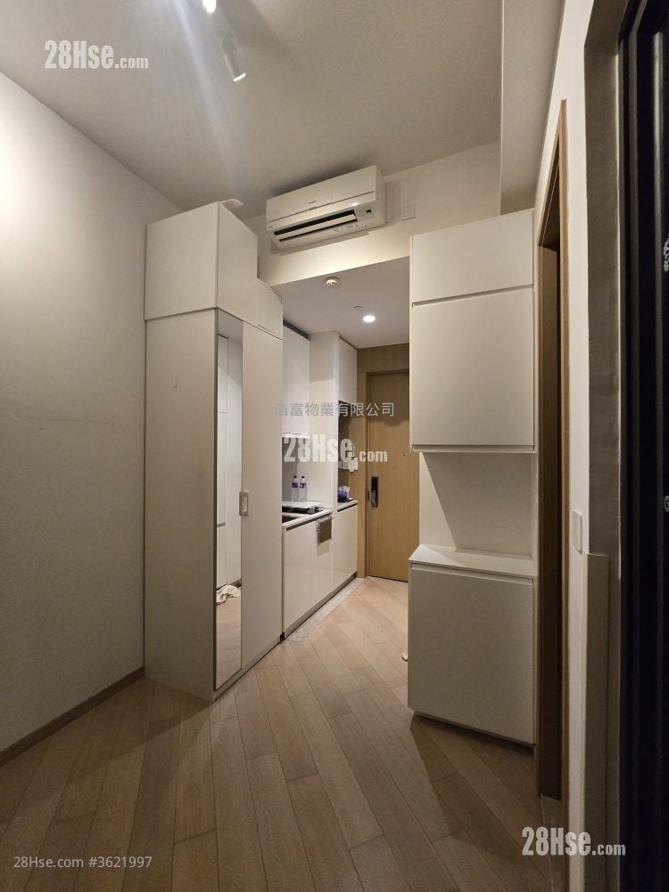 Parker33 Rental Studio , 1 Bathroom 209 ft²