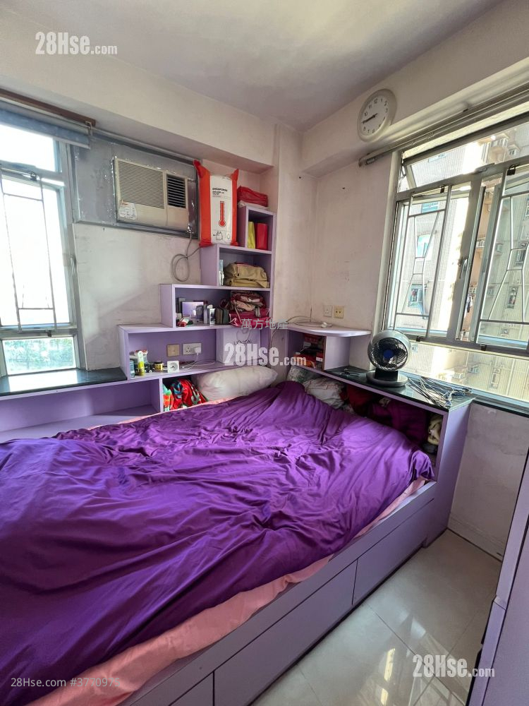 云叠花园 售盘 3 房 , 1 浴室 593 平方尺